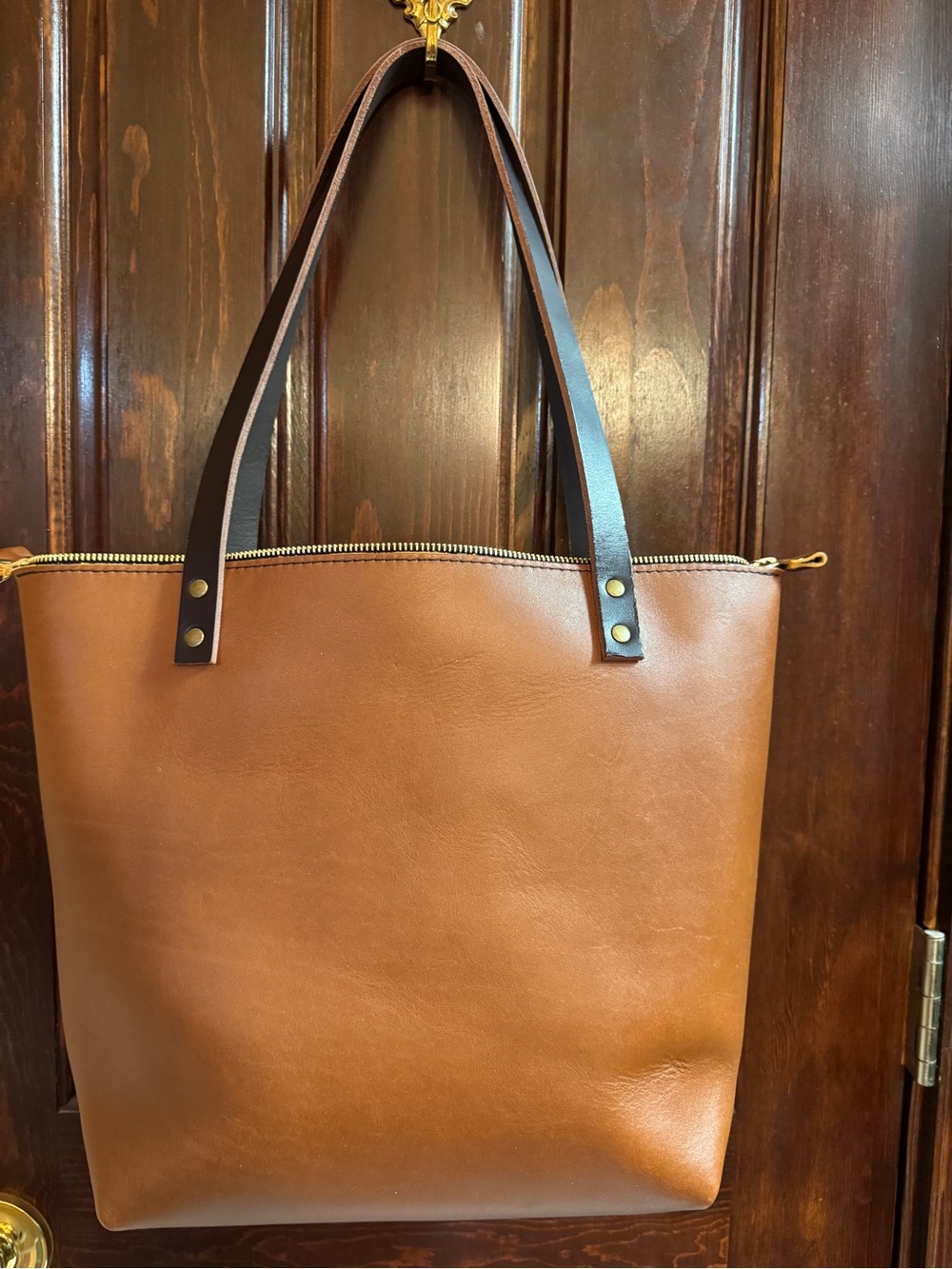 NWT Portland Leather Medium Zipper Tote Honey - Picture 2 of 5